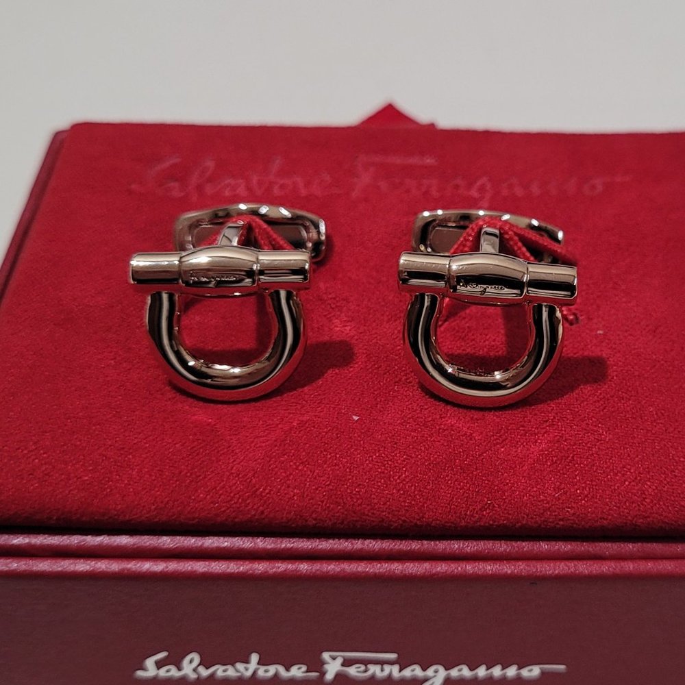 salvatore ferragamo gancini cufflinks